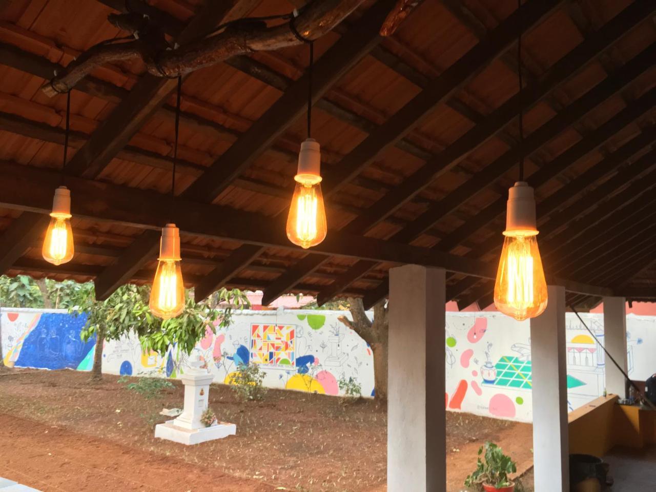 Anjuna By Roadhouse Hostels Goa Экстерьер фото